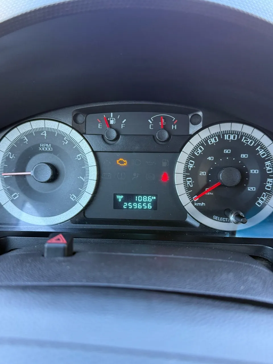 Ford Escape 2008 photo 3