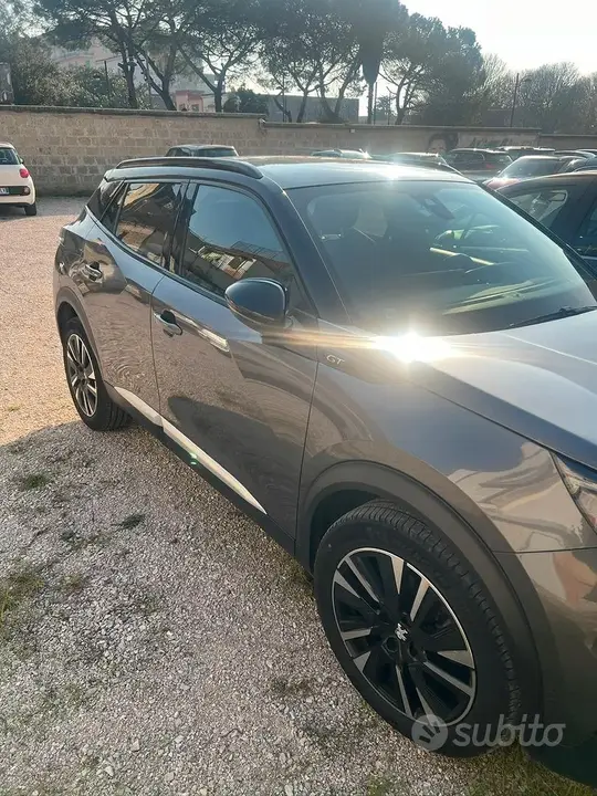 Peugeot 2008 2021 photo 2