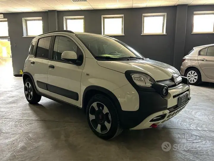 Fiat Panda Cross 2024 photo 3