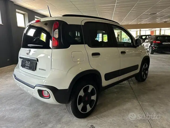 Fiat Panda Cross 2024 photo 4