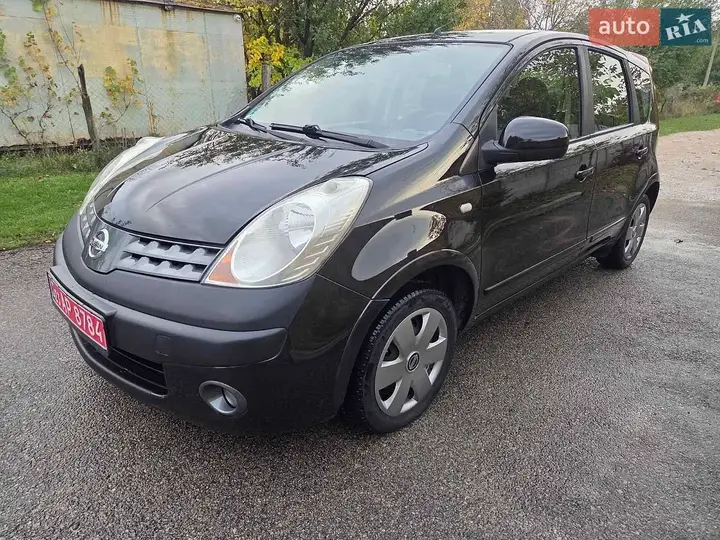 Nissan Note 2006 photo 5