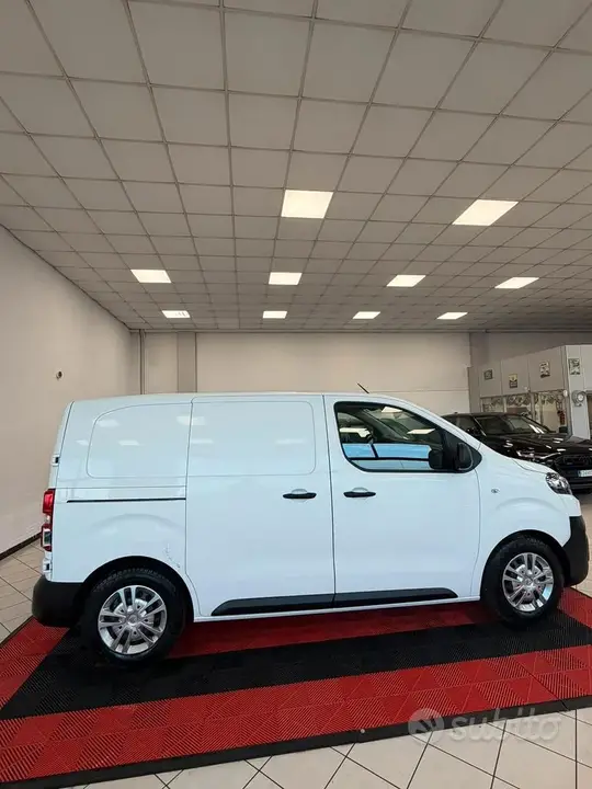 Citroen Jumpy 2022 photo 5