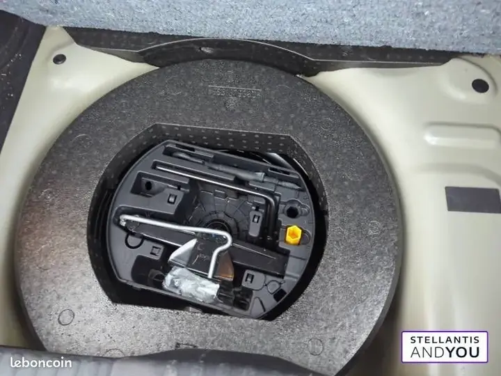 Citroen C3 2023 photo 5
