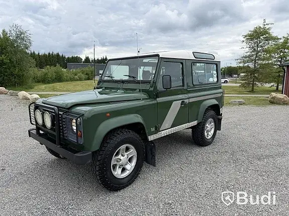 Land Rover Defender 90