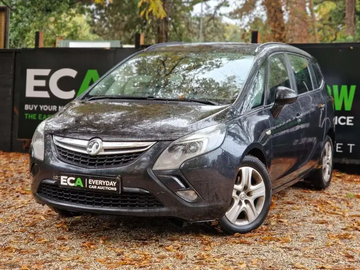 Vauxhall Zafira Tourer 2012 photo 3