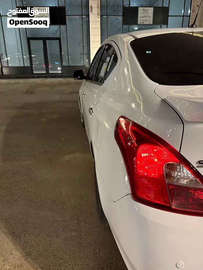 Nissan Sunny 2022 photo 4