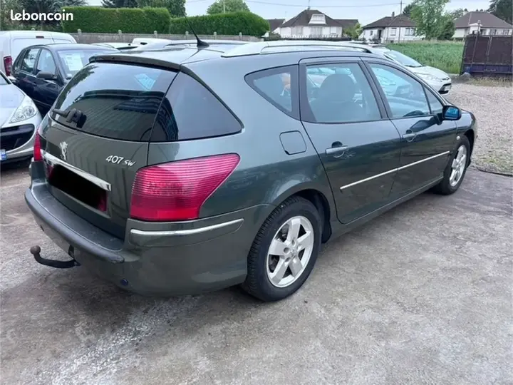 Peugeot 407 2008 photo 5