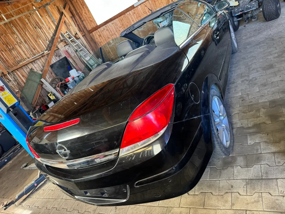 Opel Astra 2006 photo 3