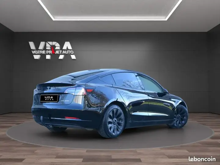 Tesla Model 3 2022 photo 4