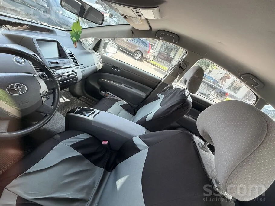 Toyota Prius 2005 photo 4