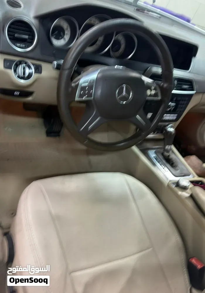 Mercedes-Benz C-Class 2013 photo 3
