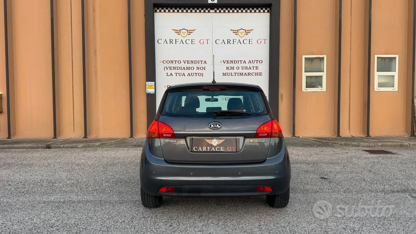 Kia Venga 2011 photo 5