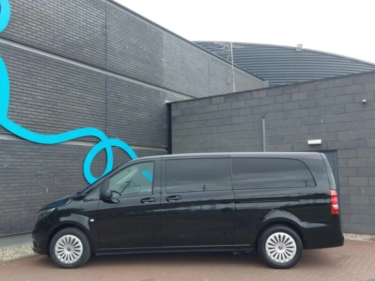 Mercedes-Benz Vito 2024 photo 4