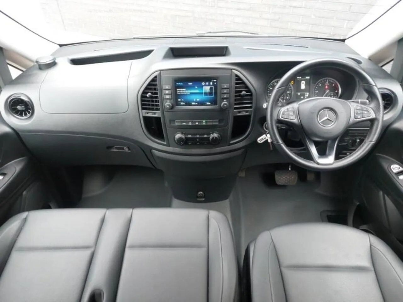 Mercedes-Benz Vito 2024 photo 3