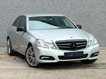 Mercedes-Benz E-Class 2009 photo 2