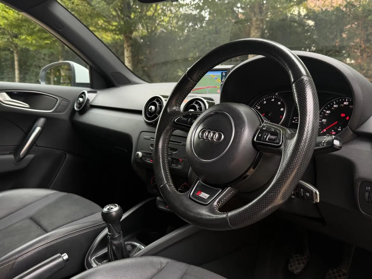 Audi A1 2014 photo 2