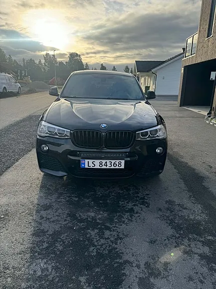 BMW X4 2015 photo 2