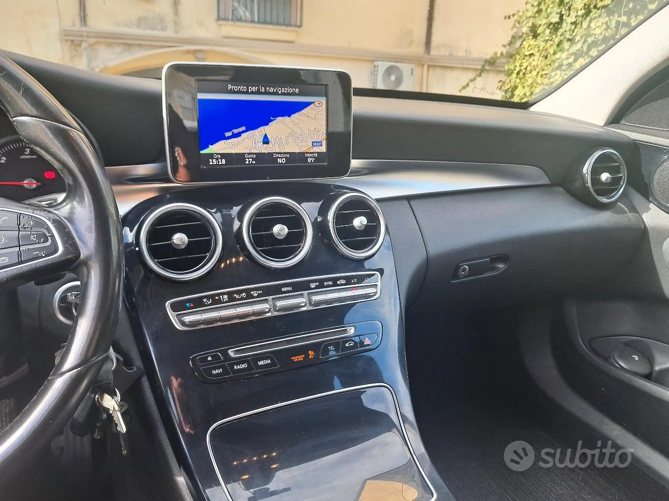 Mercedes-Benz C 2015 photo 2