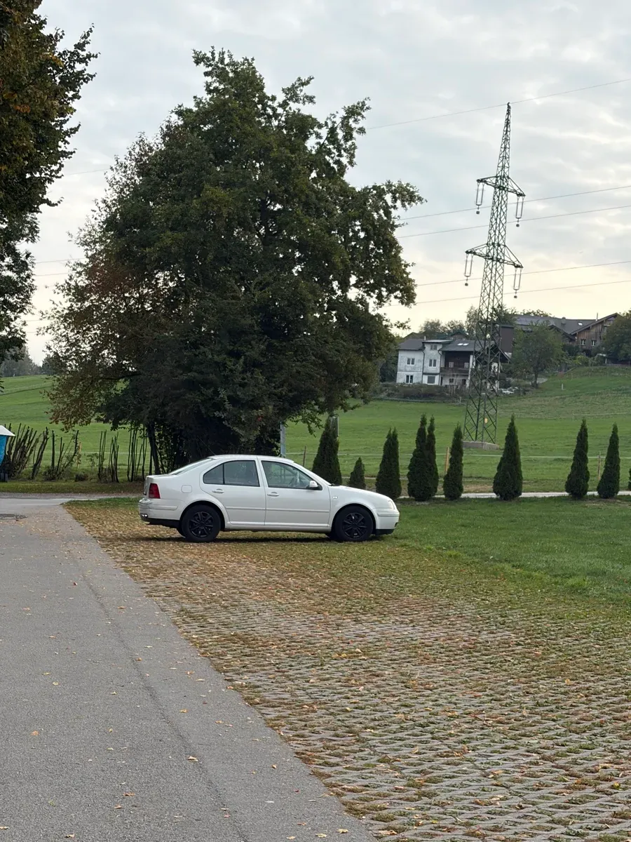 Volkswagen Bora 2002 photo 2