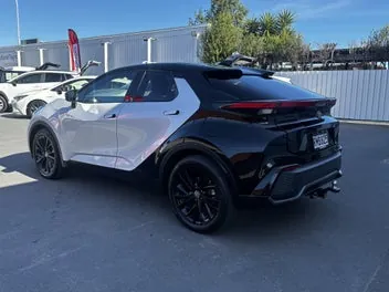 Toyota C-Hr 2025 photo 5