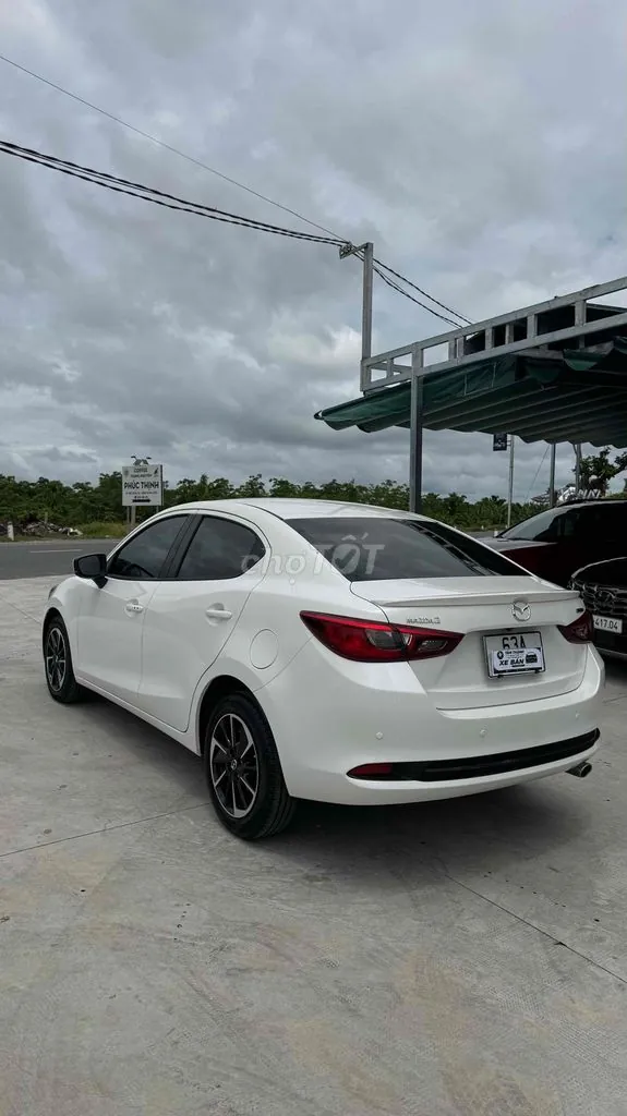 Mazda 2 2025 photo 3