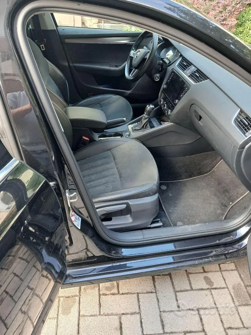 Skoda Octavia 2019 photo 5