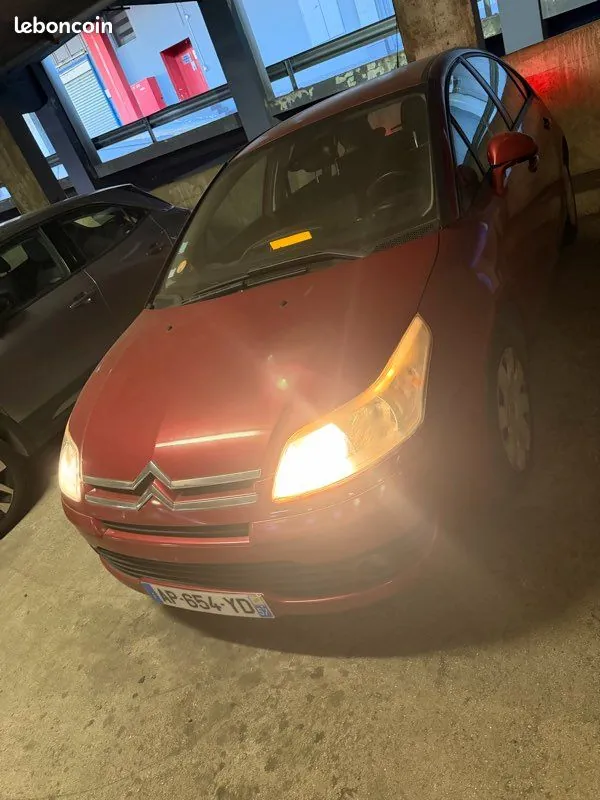Citroen C4 2007 photo 3