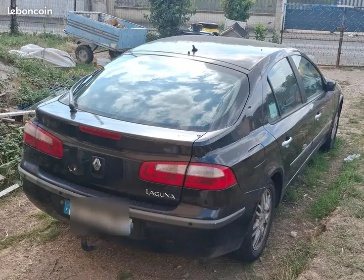 Renault Laguna 2004 photo 2