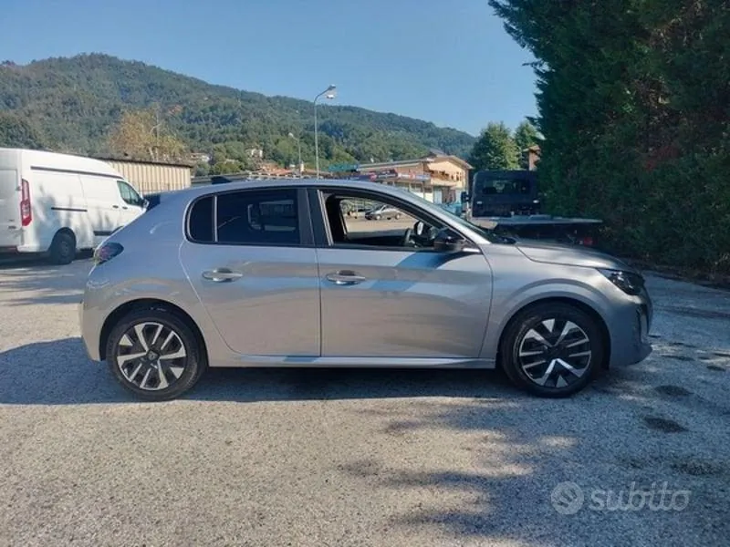 Peugeot 208 2026 photo 4