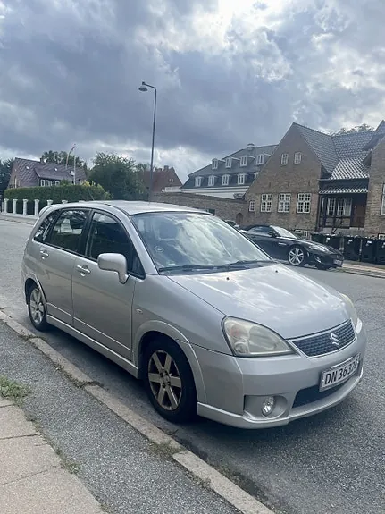 Suzuki Liana 2007 photo 2