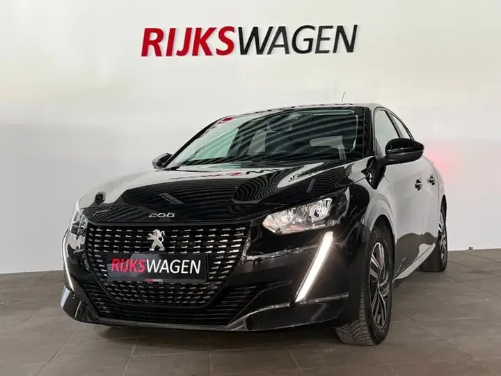 Peugeot 208 2023 photo 3