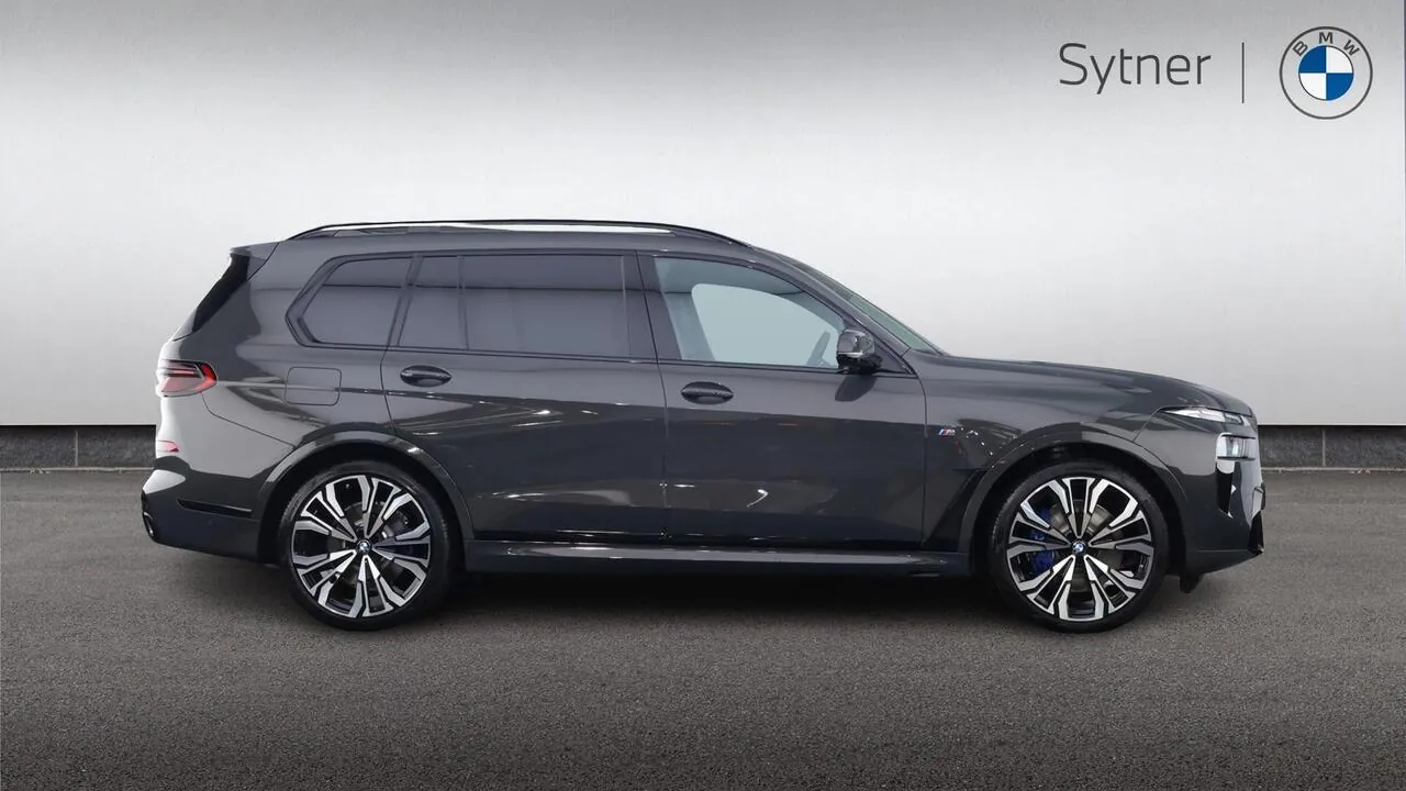 BMW X7 2026 photo 3