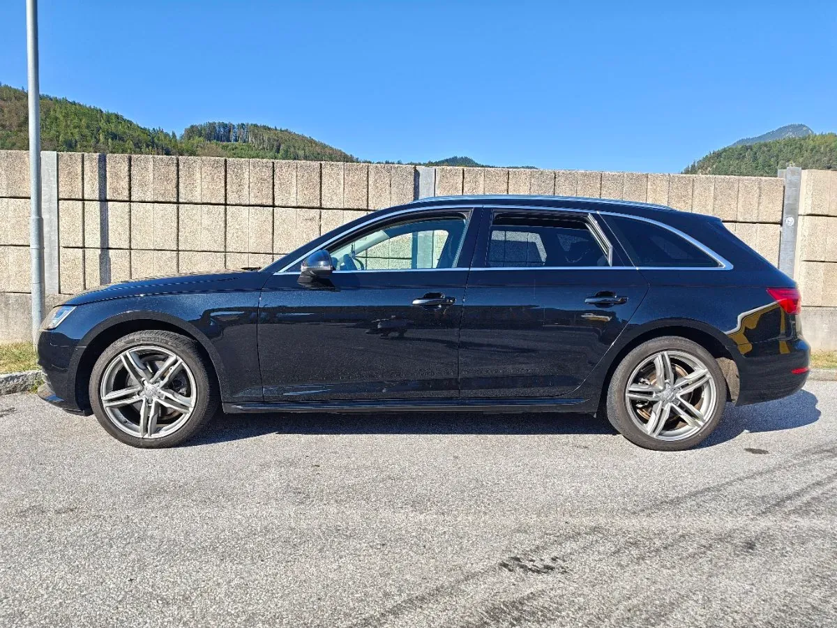 Audi A4 2015 photo 3