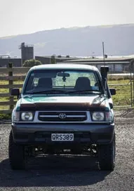 Toyota Hilux 2000 photo 5