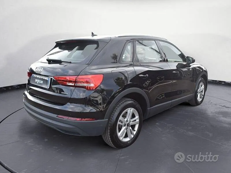 Audi Q3 2021 photo 4