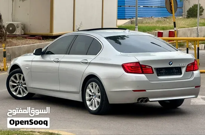 BMW 5 Series 2012 photo 4