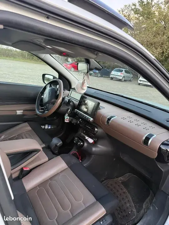 Citroen C4 Cactus 2014 photo 3