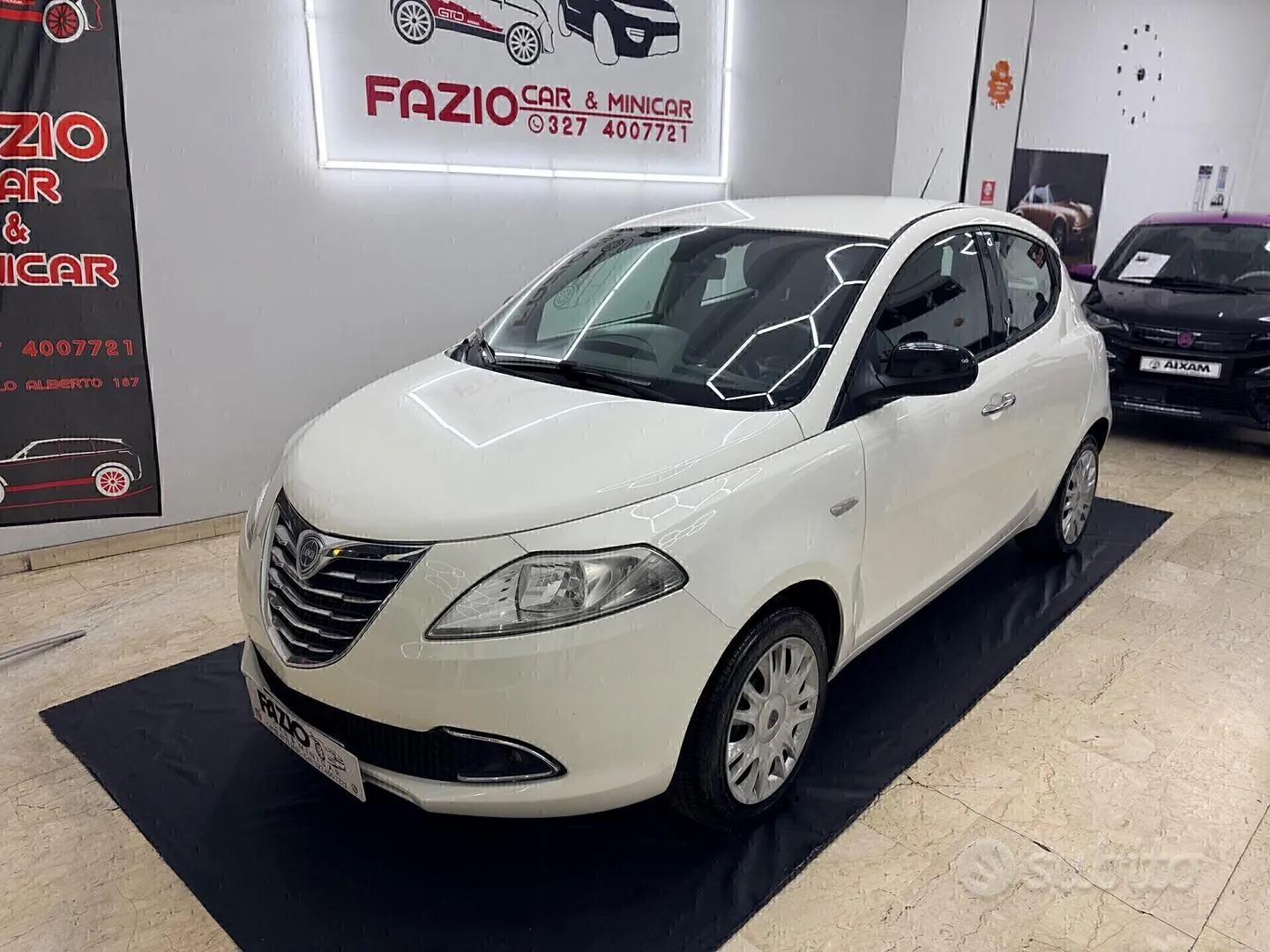 Lancia Ypsilon 2013 photo 2