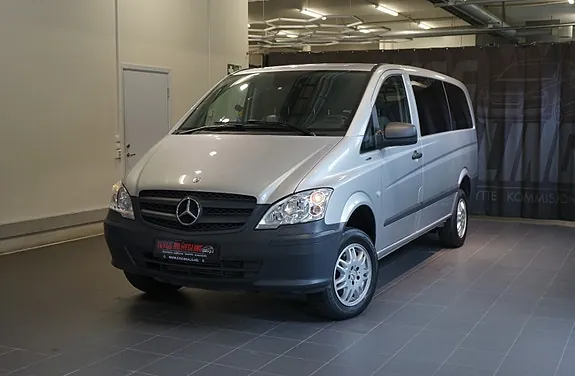 Mercedes-Benz Vito 113 2013 photo 3