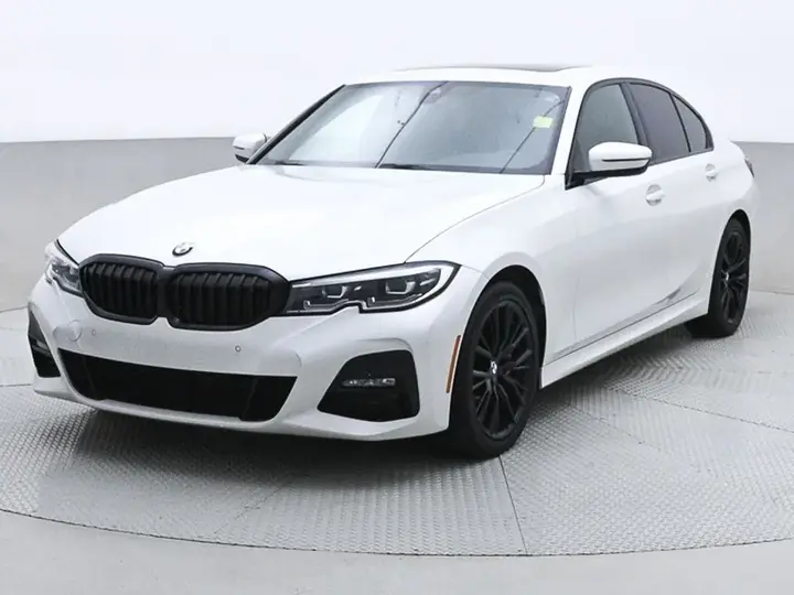 BMW 3 Series 2021 photo 2