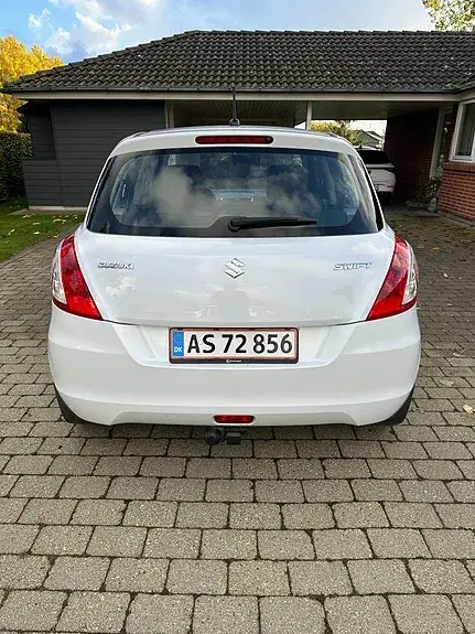 Suzuki Swift 2014 photo 3