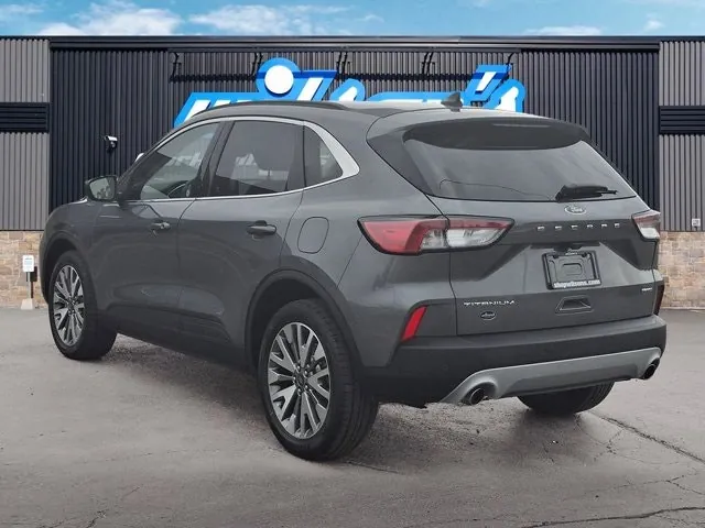 Ford Escape 2022 photo 3