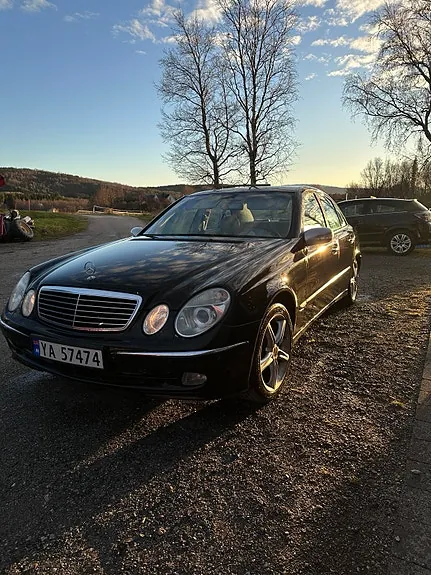 Mercedes-Benz E220 D