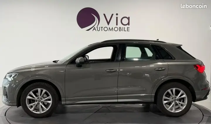 Audi Q3 2020 photo 2
