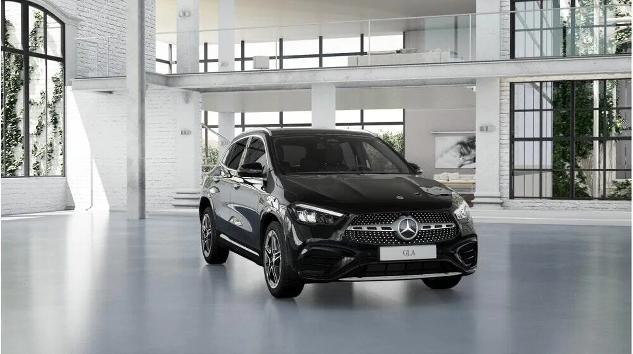 Mercedes-Benz Gla photo 2