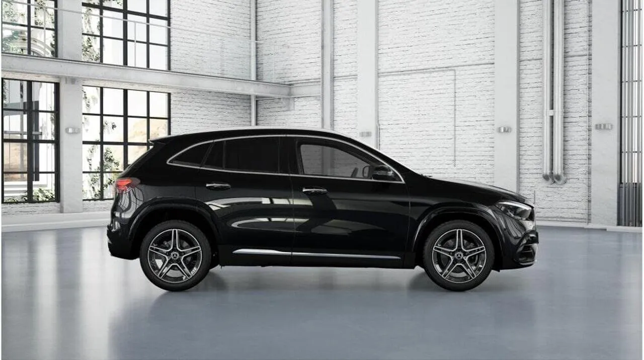 Mercedes-Benz Gla photo 3