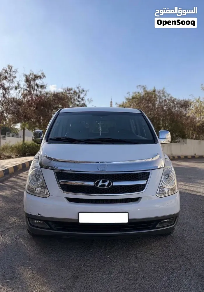 Hyundai H1 Gl Plus 2012 photo 5