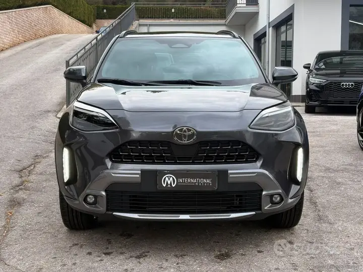 Toyota Yaris Cross 2026 photo 2