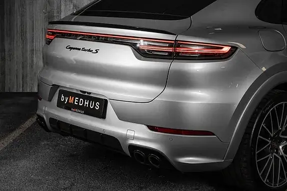 Porsche Cayenne Turbo S 2020 photo 3