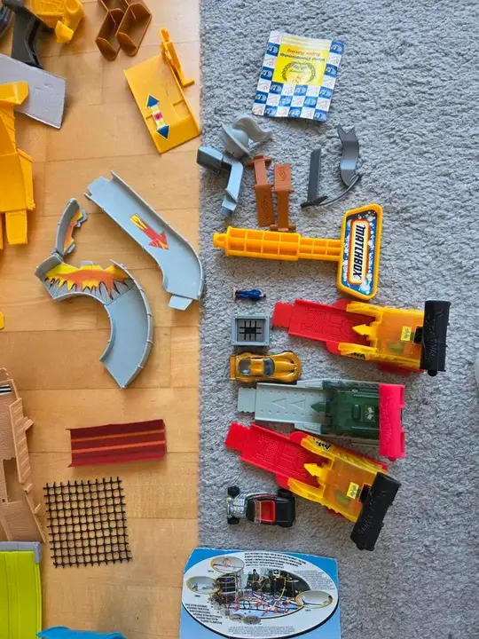 Hot Wheels Bahn Zubehör Und Autos